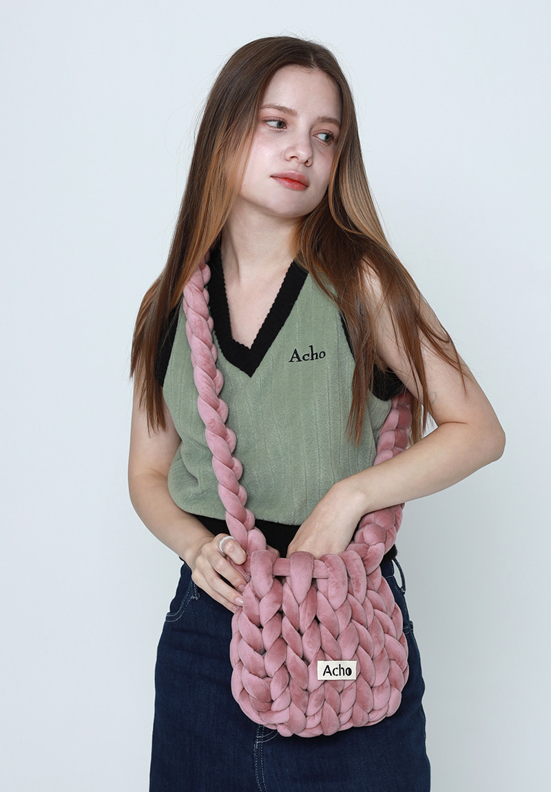 Velvet Knitted Pongpong Crossbody Bag_Deep Pink